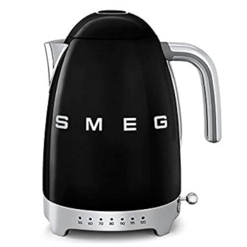Smeg KLF04BLUK Variable Temperatur Wasserkocher 3D Logo Schwarz